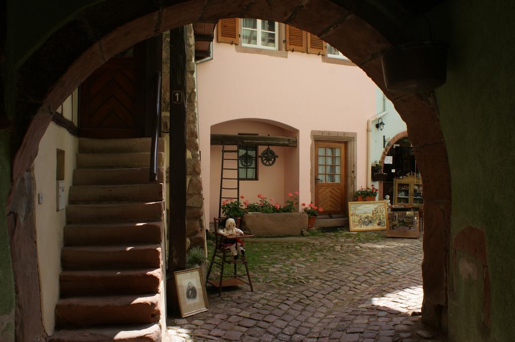 Appartamento Location "Charme" Riquewihr Camera foto